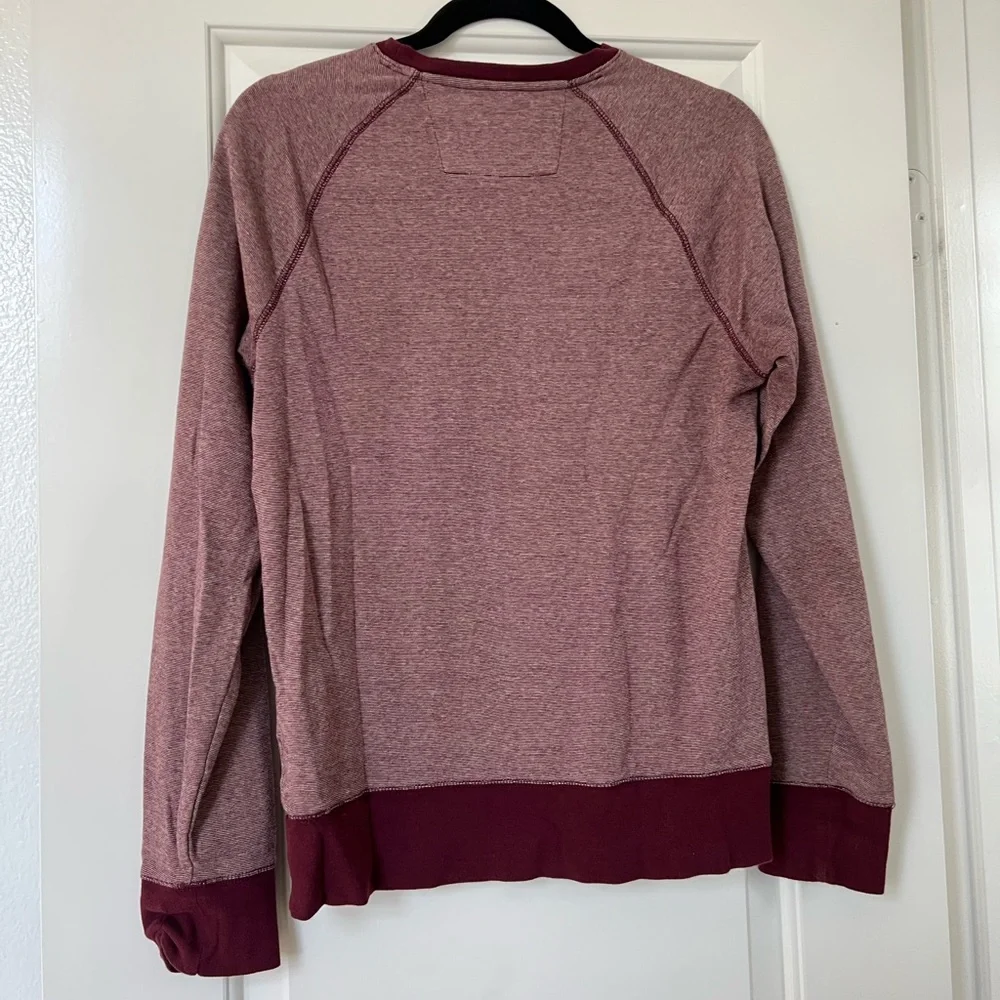 Banana Republic Sweater - Picture 2 of 4